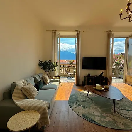 Daire Giardino Floreale Di Menaggio