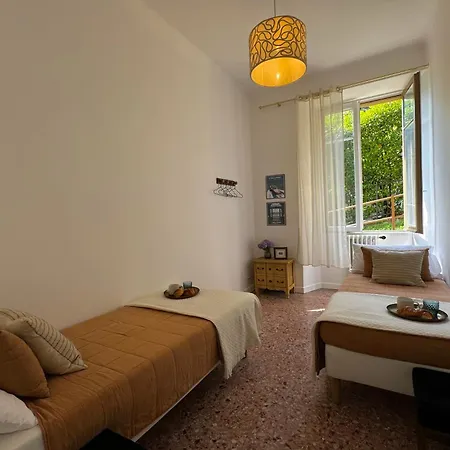 Giardino Floreale Di * Menaggio