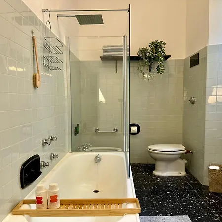 Giardino Floreale Di Daire Menaggio