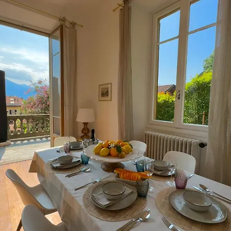 Apartment Giardino Floreale Di Menaggio