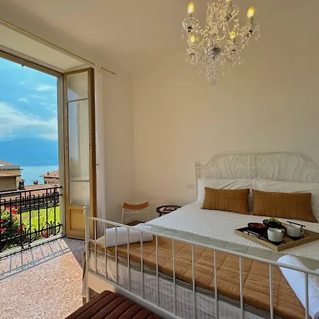 Giardino Floreale Di *