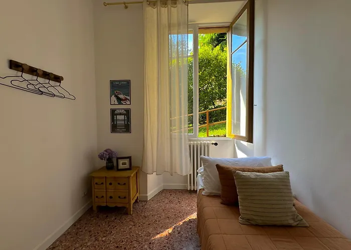 Giardino Floreale Di Apartman *