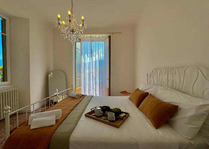 Giardino Floreale Di Apartman