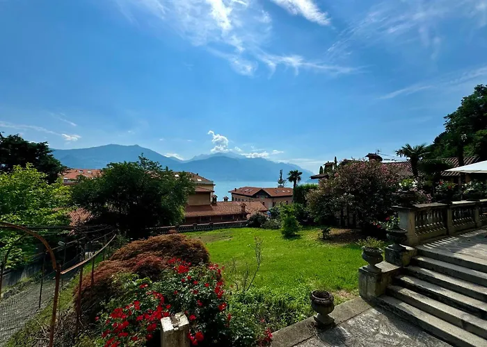 Giardino Floreale Di Apartamento Menaggio