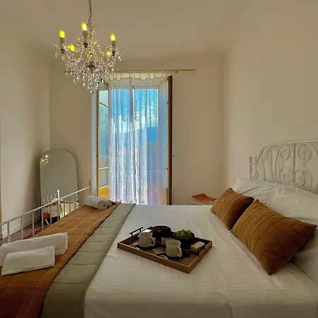 Giardino Floreale Di Lägenhet *