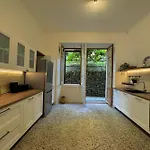 Giardino Floreale Di Apartmán Menaggio